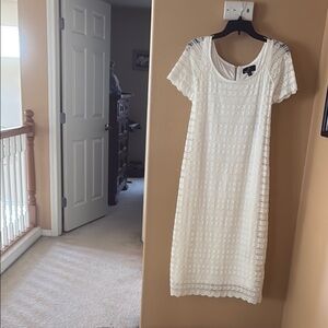 Ronni Nicole White Textured Midi Dress